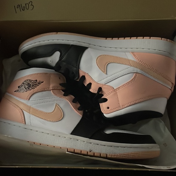 Nike air Jordan 1 mid - Picture 2 of 2